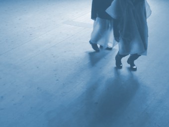 LesWeekEndDuRoy_Romainmotier_2016_GregoryStauffer&JohannesDullin_SillyWalks_01